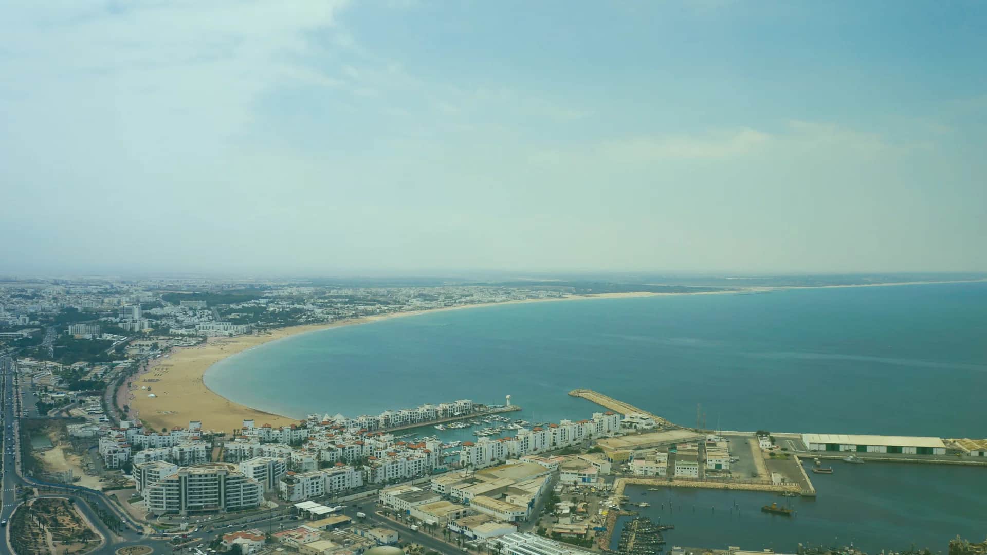 Location de voiture, chauffeurs privés et services de voyage à Agadir