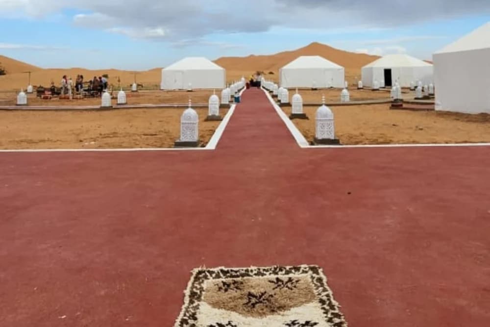 Merzouga Luxe Bivak Kameelrit + Diner & Show + Privébadkamer - thumbnail 6