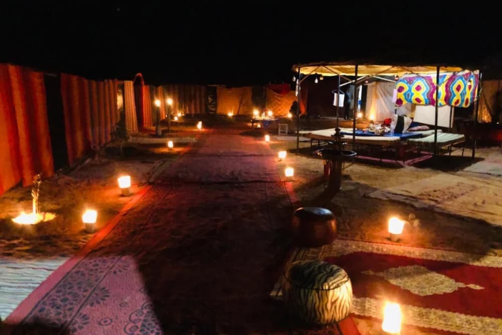 Merzouga Bivouac fixe standard Balade à dos de chameau + Dîner & Spectacle + Sandboard - thumbnail 6