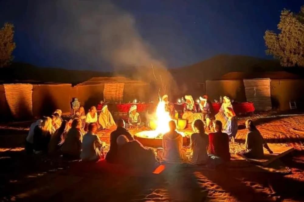 Merzouga Gnaoua Group Esperienza 3 Ore attorno al Falò