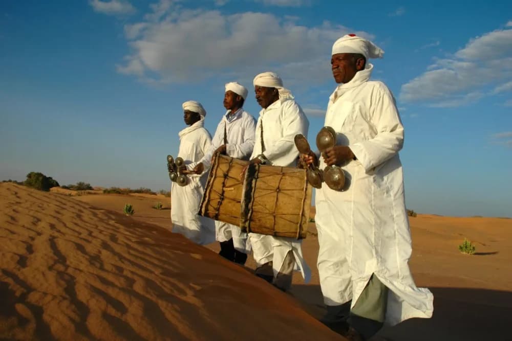 Tour Cultural de Merzouga 2h30, Nomad Rahala + Qatari Museum + Gnaoua y Fósiles - 5