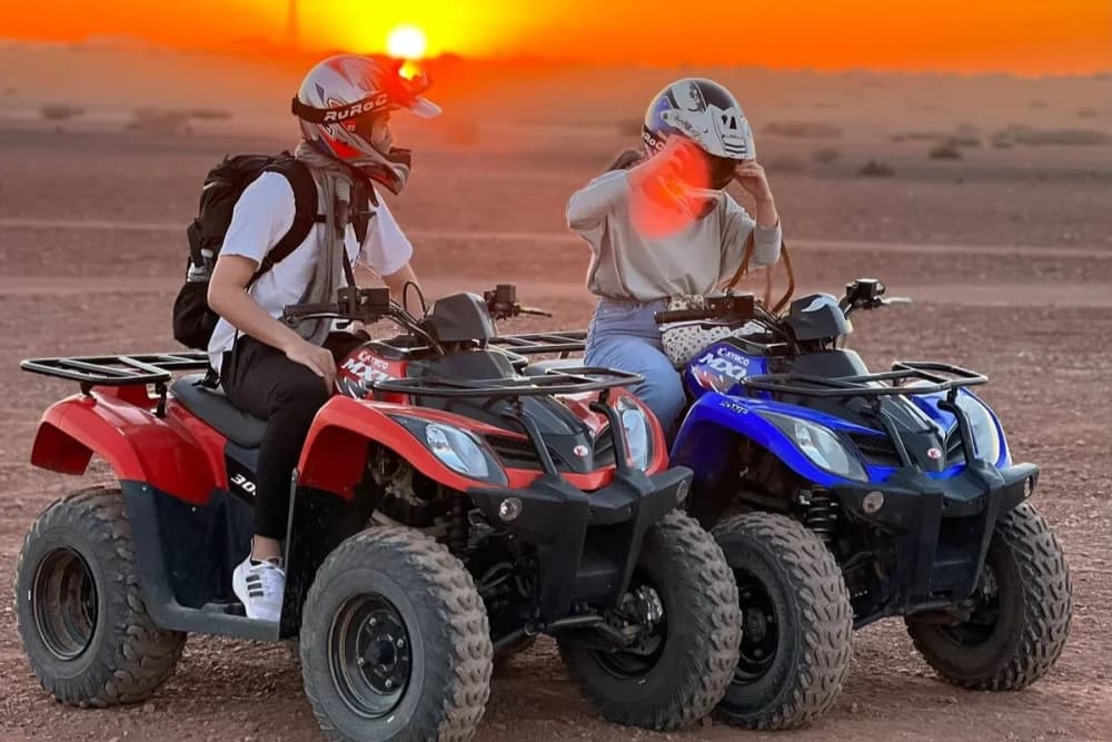 Taghazout Quad 1h30 + Visita a la Granja, Té a la Menta, Piscina y Traje Bereber