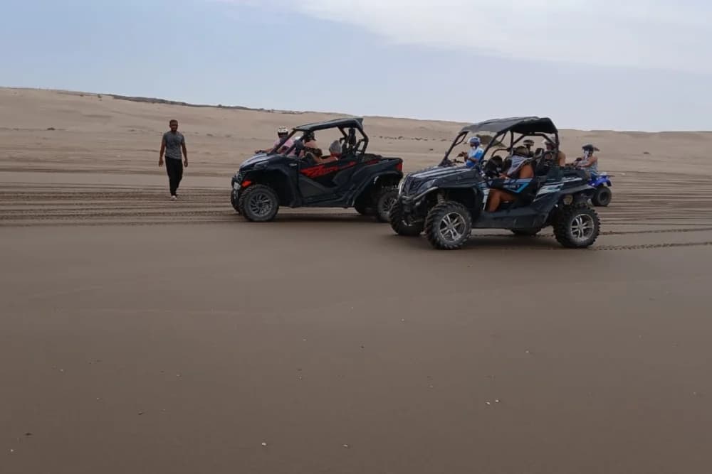 Experiencia en Buggy Takkat Biplaza: Rutas por Desierto o Playa - 5