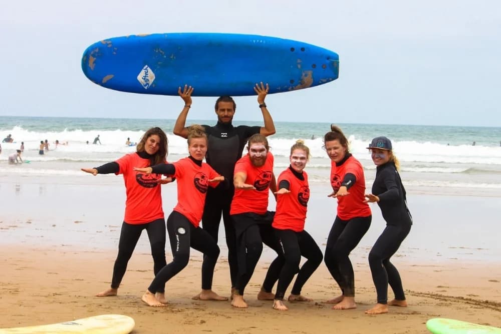 Taghazout Retiro en Grupo de 7 Días (6+ Personas) + 5 Clases de Surf + 2 Sesiones de Yoga + Comidas + Alojamiento - thumbnail 6