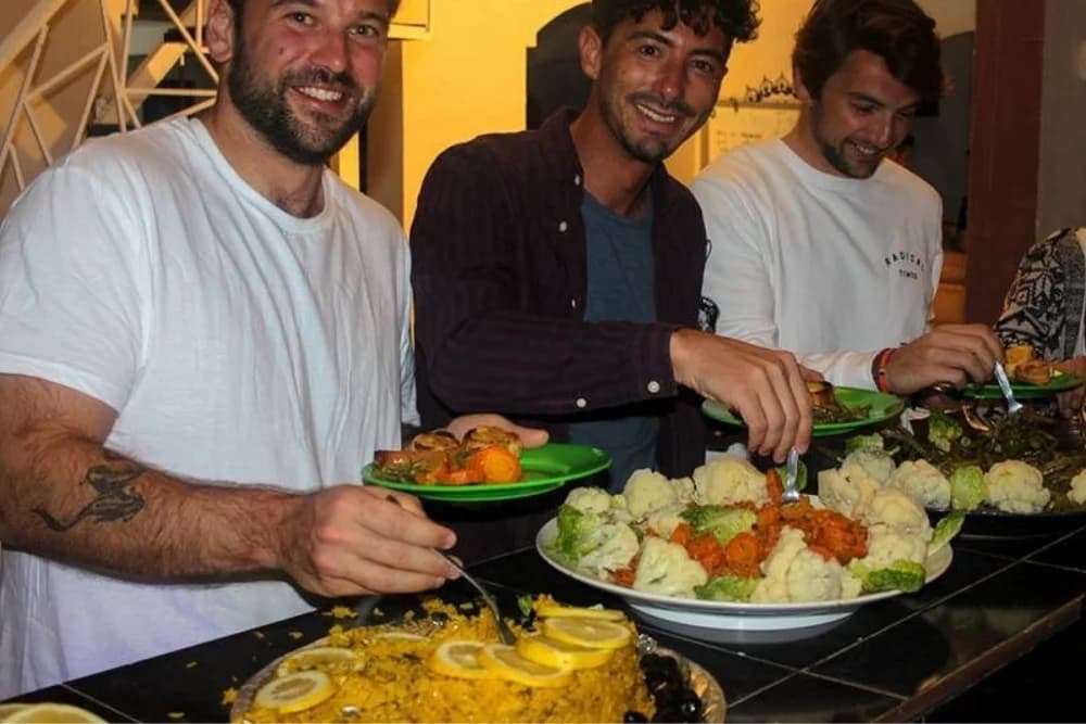 Taghazout campamento de surf de 7 días con 5 clases + comidas + 2 sesiones de yoga + alojamiento - 2