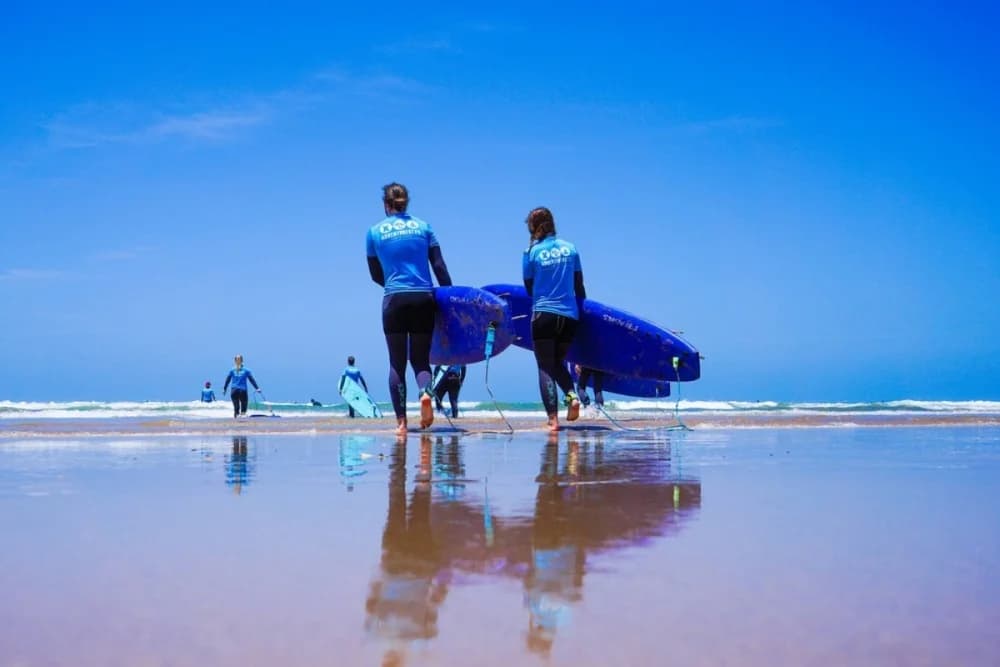 Taghazout Clase de Surf de un Día con Entrenador + Tabla + Almuerzo - 3