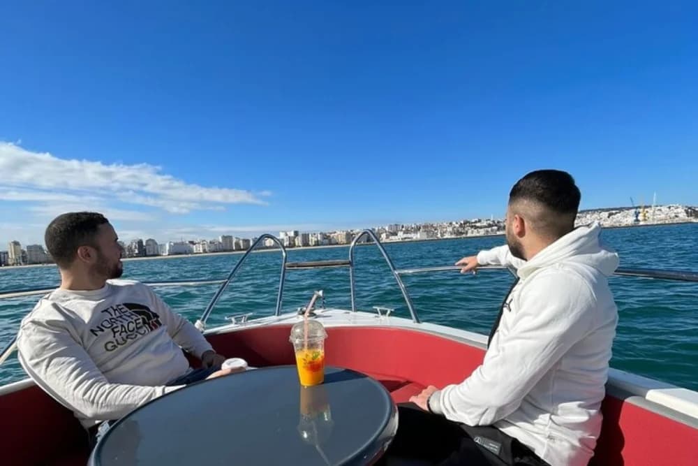 Alquiler de Barco en Tánger 2 Horas Hasta 6 Personas
