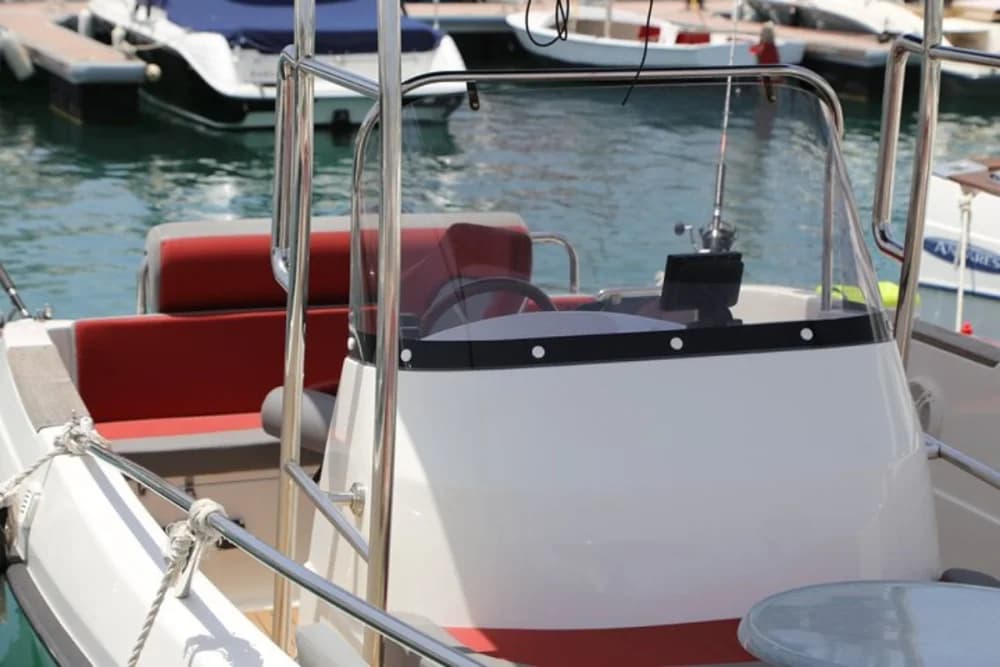 Alquiler de Barco en Tánger 2 Horas Hasta 6 Personas - 3