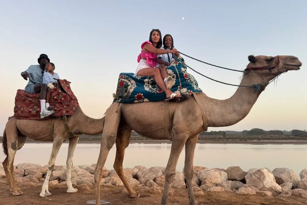 Paseo en Camello en Agadir de 2 Horas en Oued Souss Takkat